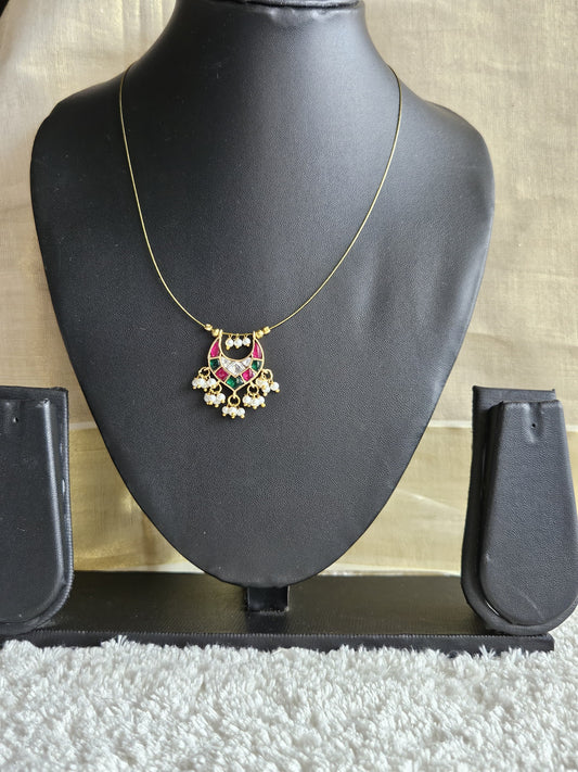 Premium Jadua Kundan Pendant with Invisible Chain IN1001